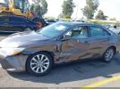 Toyota Camry Xle Image 13