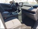 Toyota RAV4 Xle Image 3