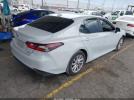 Toyota Camry Le Image 8