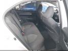Toyota Camry Le Image 3
