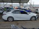 Toyota Camry Le Image 6