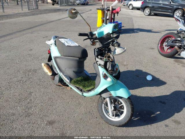  Salvage Genuine Scooter Co. Buddy