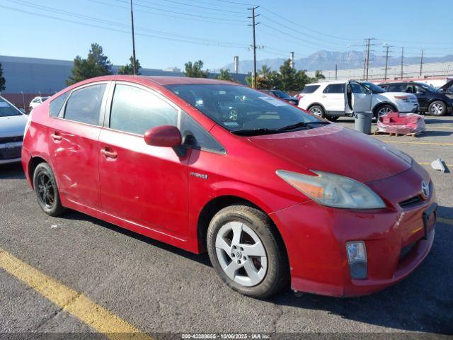  Salvage Toyota Prius