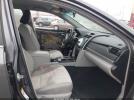 Toyota Camry Le Image 7