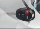 Toyota Camry Le Image 15