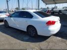 Volkswagen Passat 2.5l S Image 2