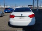 Volkswagen Passat 2.5l S Image 15
