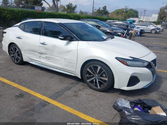  Salvage Nissan Maxima