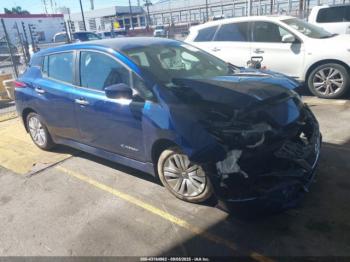  Salvage Nissan LEAF