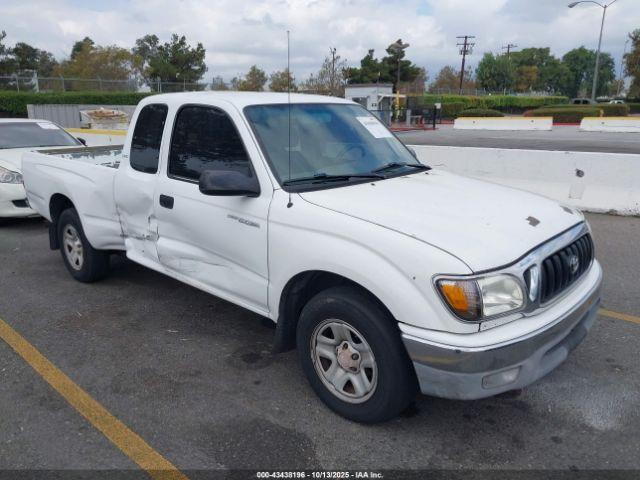  Salvage Toyota Tacoma