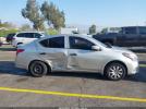 Nissan Versa 1.6 S+ Image 9