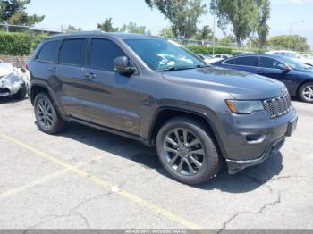  Salvage Jeep Grand Cherokee