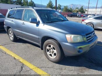  Salvage Toyota Highlander