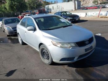  Salvage Kia Forte