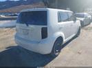 Scion xB Image 8