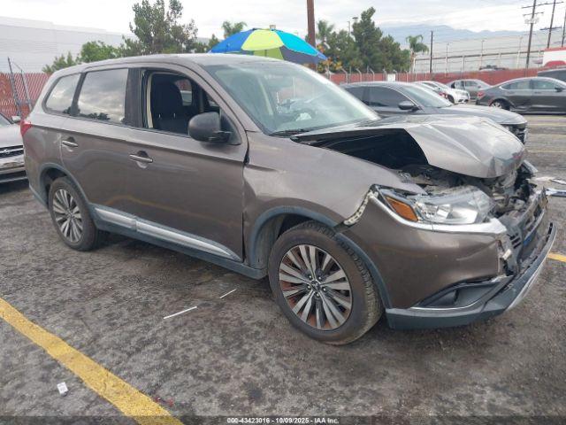  Salvage Mitsubishi Outlander
