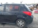 Nissan Versa 1.8 S Image 2