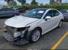 Toyota Camry Xle Image 8