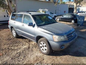  Salvage Toyota Highlander