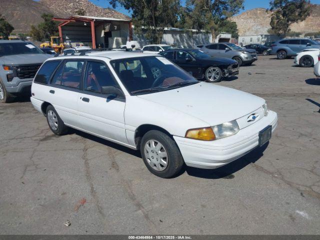  Salvage Ford Escort