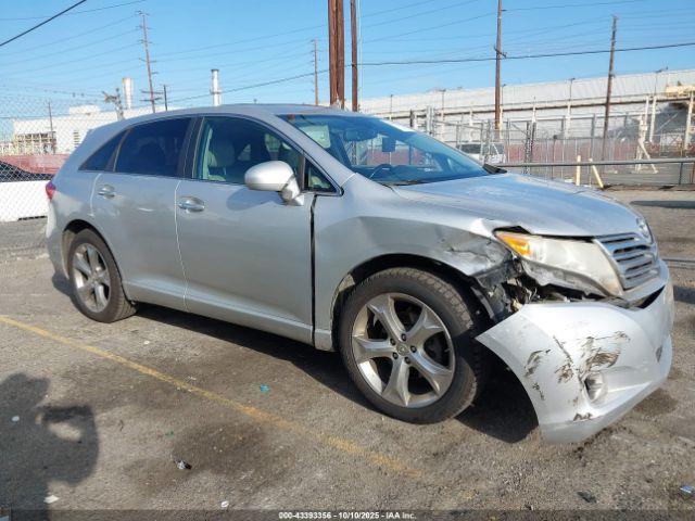  Salvage Toyota Venza