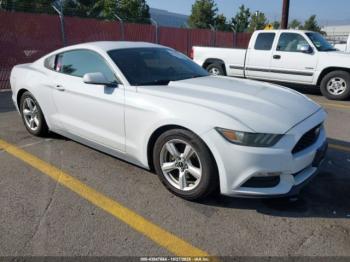  Salvage Ford Mustang