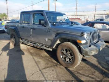  Salvage Jeep Gladiator