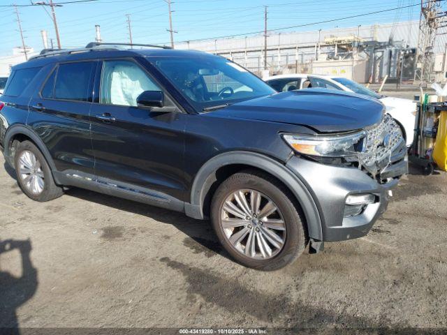  Salvage Ford Explorer