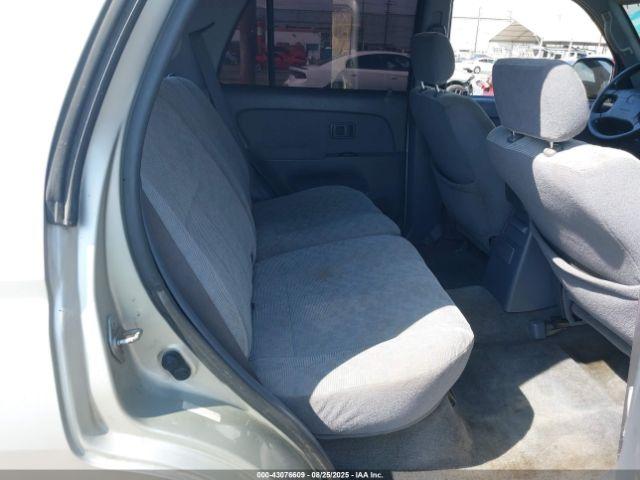 Toyota 4Runner Image 6