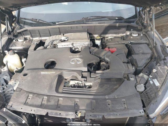 INFINITI Qx Essential Image 18