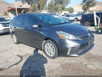  Salvage Toyota Prius v