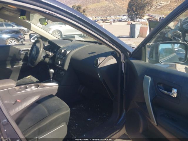 Nissan Rogue S Image 10