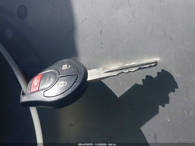 Nissan Rogue S Image 9