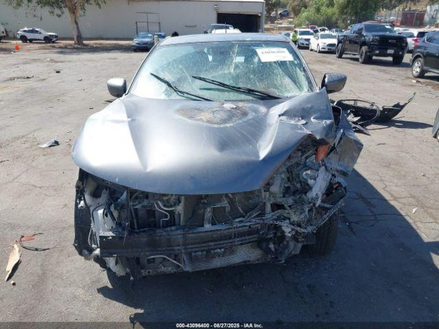 Nissan Rogue S Image 14