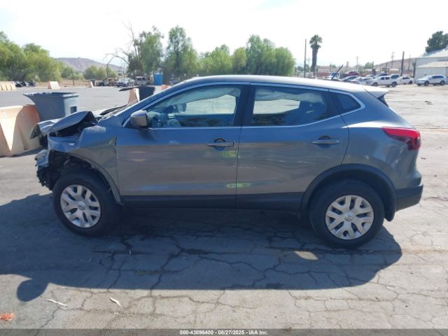 Nissan Rogue S Image 11