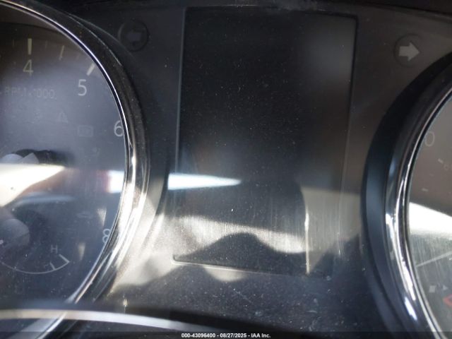 Nissan Rogue S Image 13