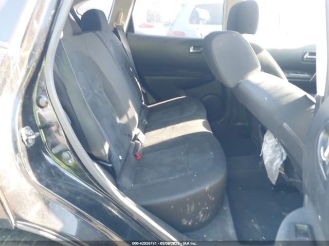 Nissan Rogue S Image 9