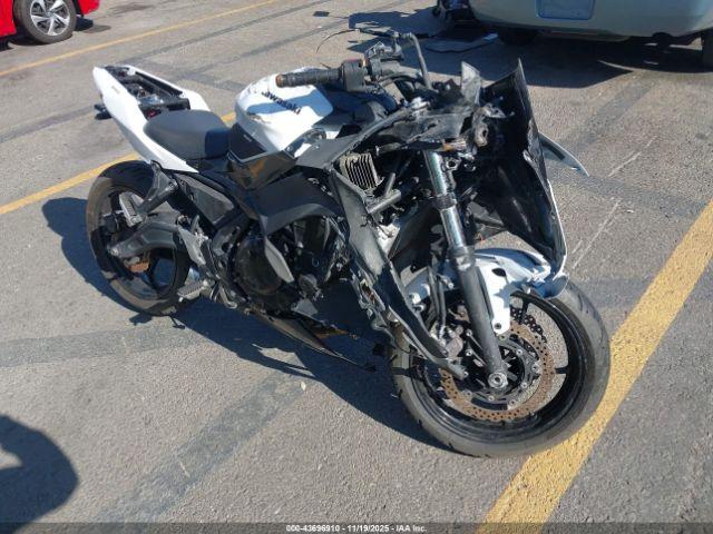  Salvage Kawasaki Ex650