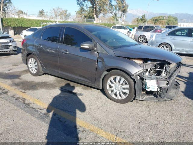  Salvage Ford Focus