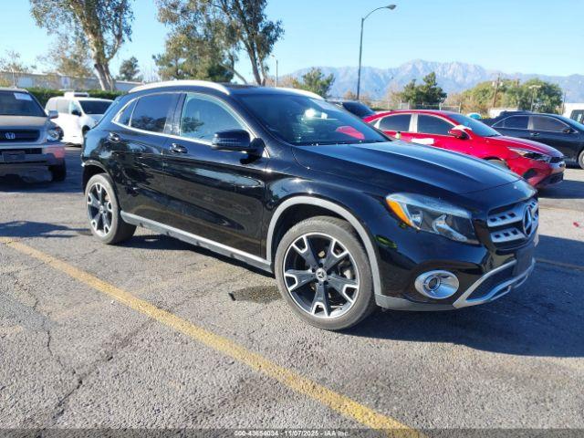  Salvage Mercedes-Benz GLA