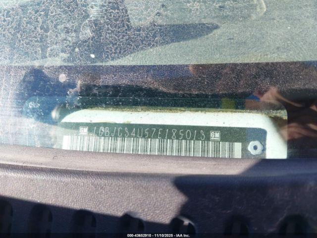 Chevrolet Silverado 3500 Work Truck Image 12