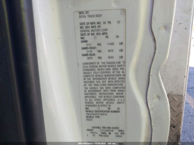 Chevrolet Silverado 3500 Work Truck Image 10