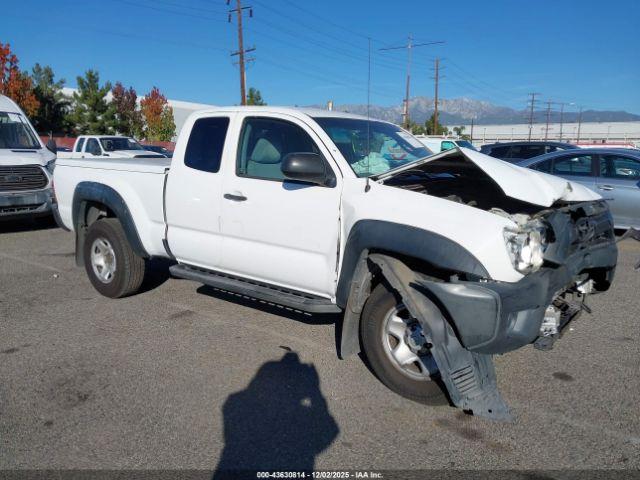  Salvage Toyota Tacoma