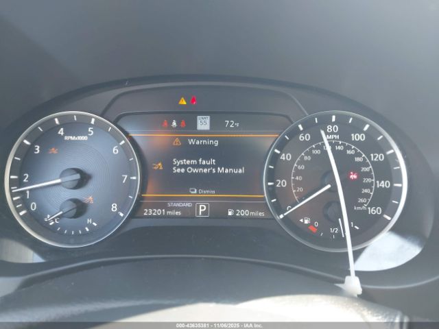 INFINITI Qx Essential Awd Image 7