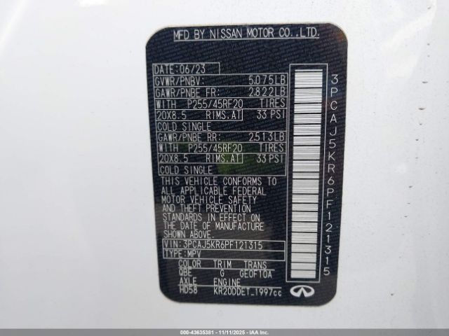 INFINITI Qx Essential Awd Image 6