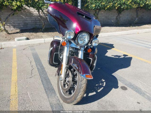 Harley-Davidson Flhtk Electra Glide Ultra Ltd Image 8