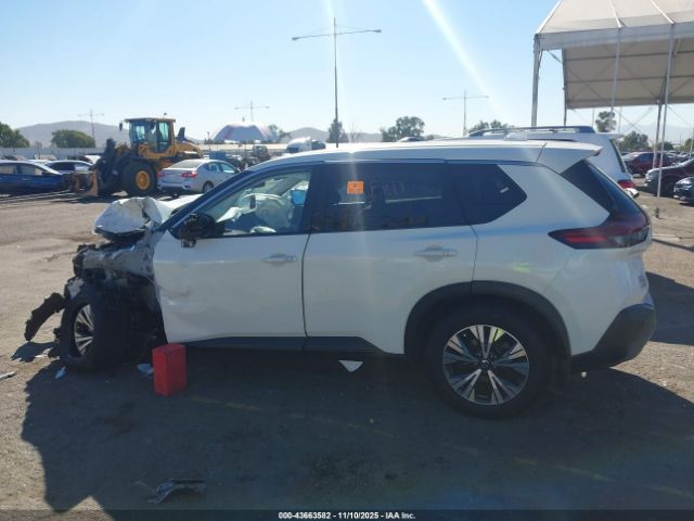 Nissan Rogue Sv Fwd Image 14