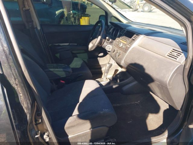 Nissan Versa 1.8sl Image 3