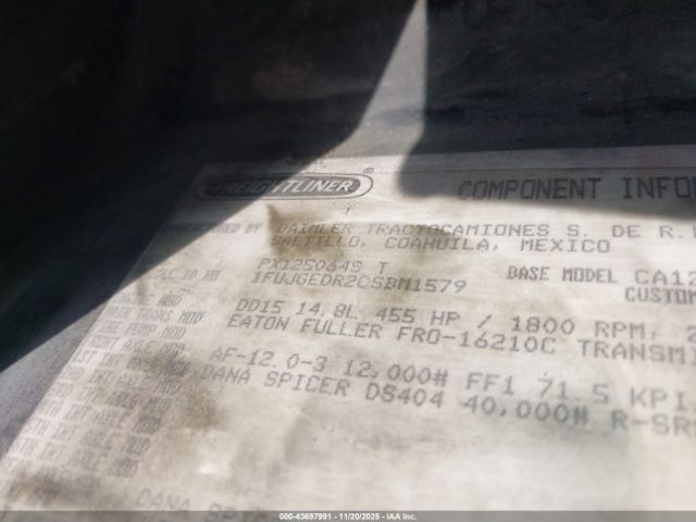 Freightliner Cascadia 125 Image 17