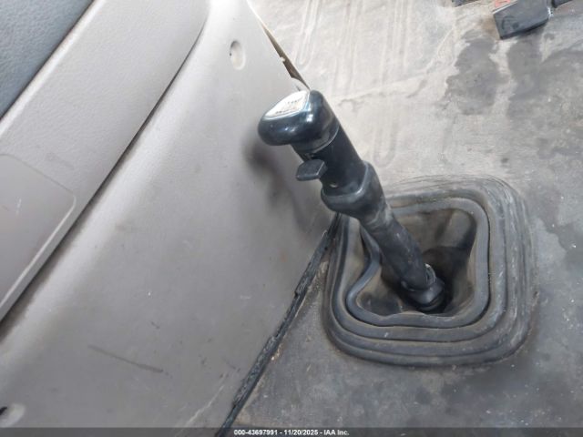 Freightliner Cascadia 125 Image 12